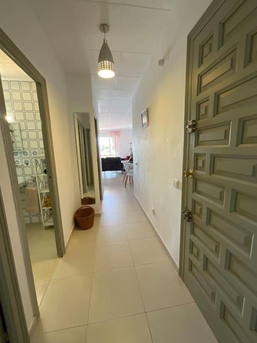 Lindo Apartamento Con Vistas Al Puerto Mistral Empuriabrava Esterno foto